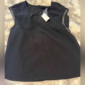 RW top with accent sleeve